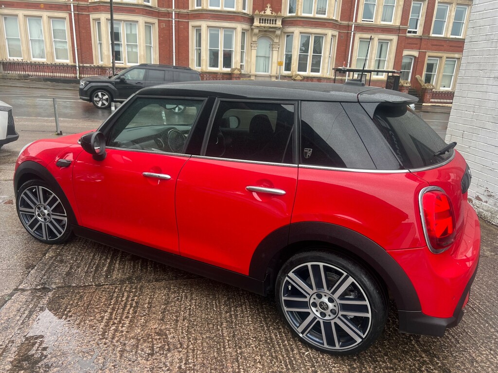 Mini Hatch Cooper Exclusive Red #2