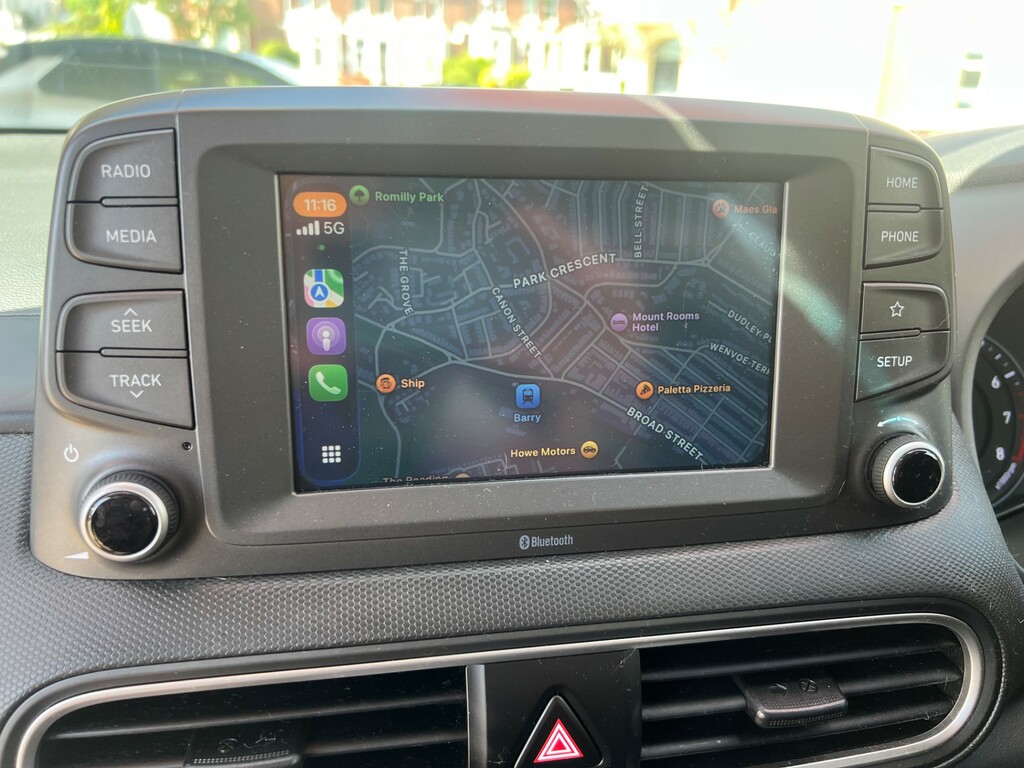 Hyundai Kona Se Yellow #6