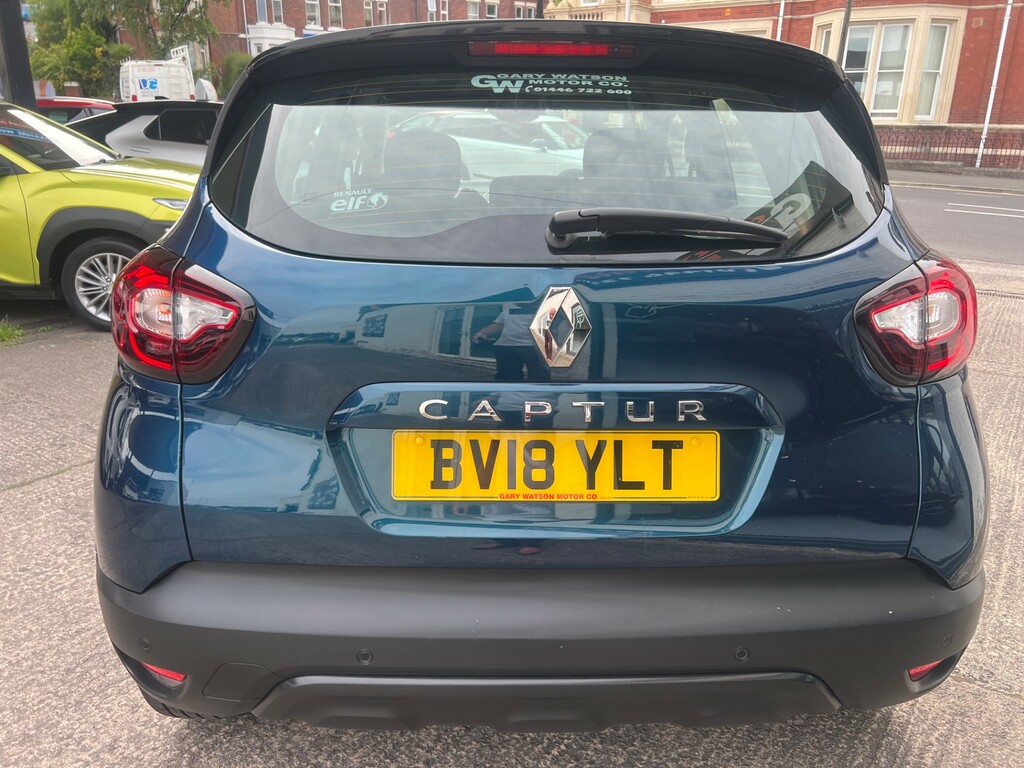 Renault Captur Dynamique Nav Dci #2