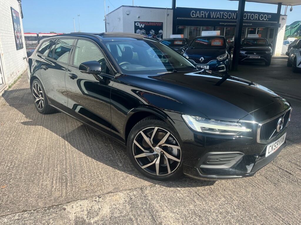 Volvo V60 T5 Momentum Plus 