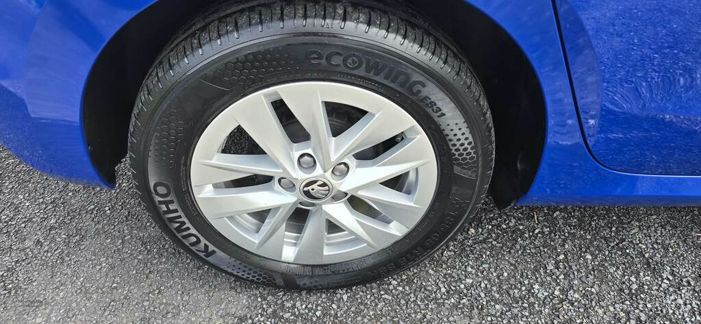 Skoda Fabia 1.0 Mpi 80 Se Comfort FL72WEW Blue #4