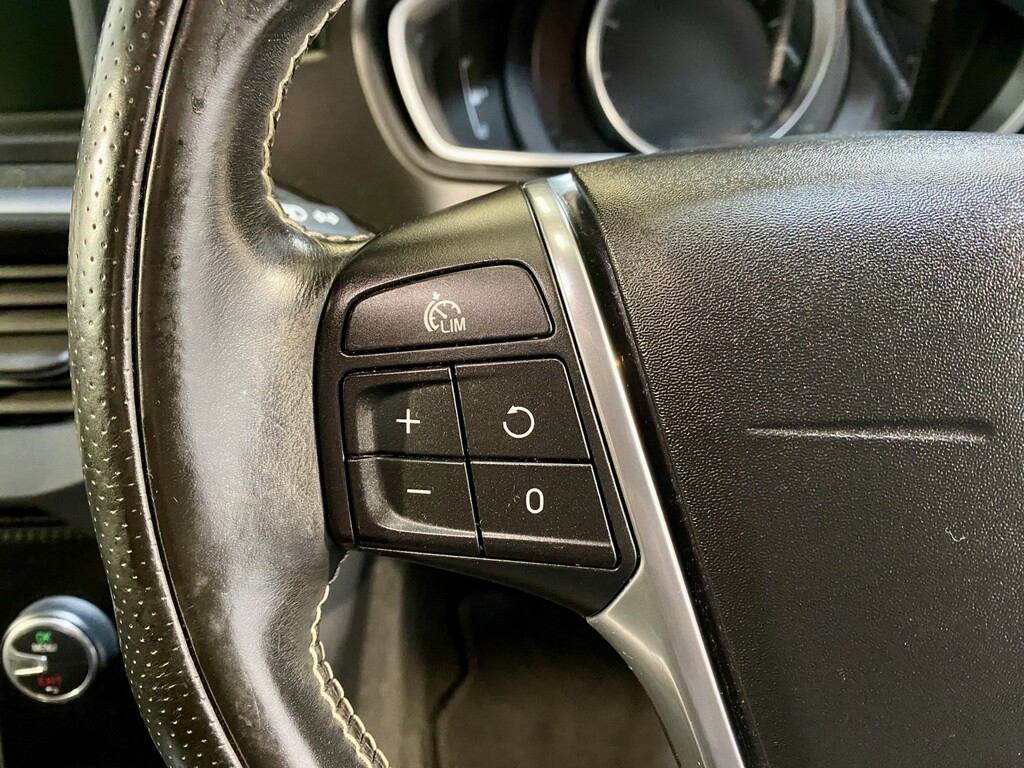 Volvo V40 Se Lux #20