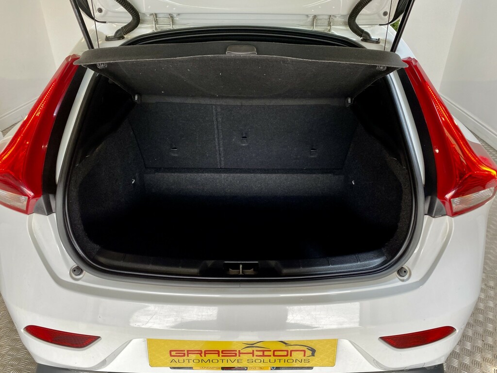 Volvo V40 Se Lux #13