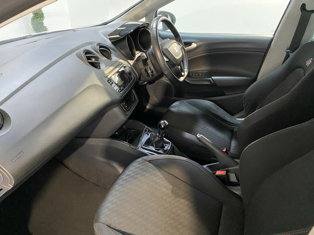Seat Ibiza 1.4 Chill Red #13