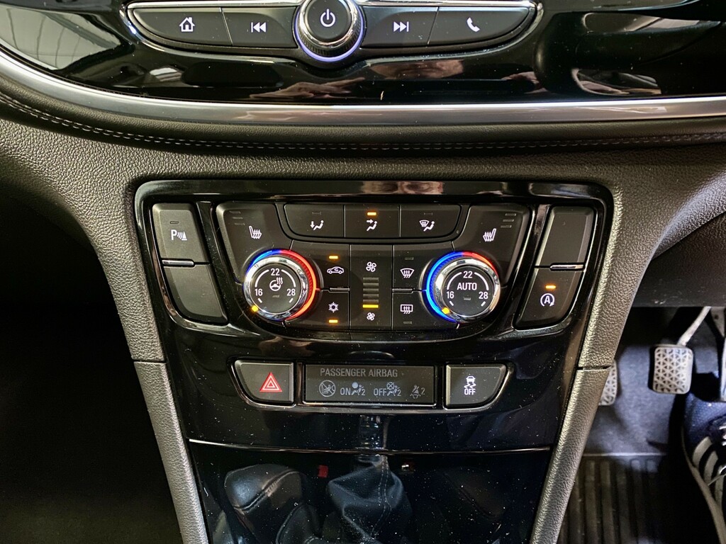 Vauxhall Mokka X Hatchback Blue #35