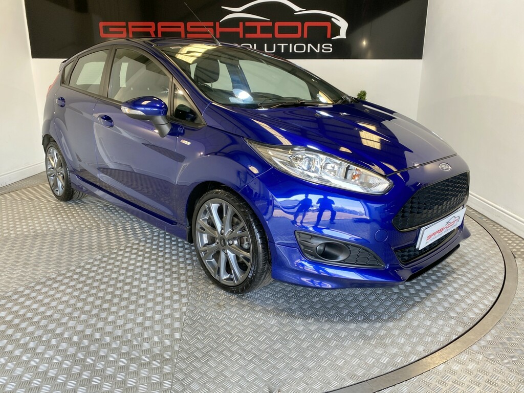 Ford Fiesta 1.0 Ecoboost Zetec  #1