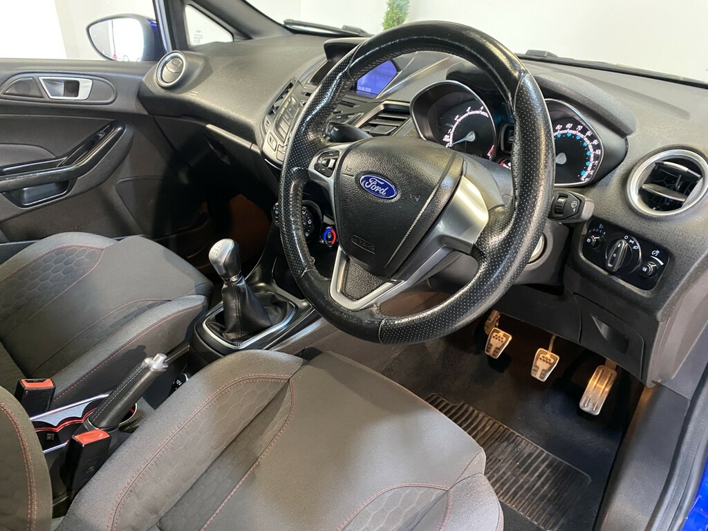 Ford Fiesta 1.0 Ecoboost Zetec  #6