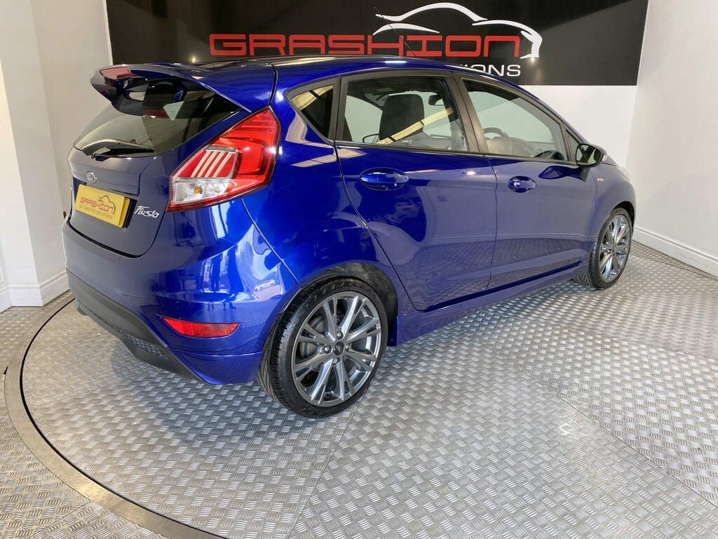 Ford Fiesta 1.0 Ecoboost Zetec  #3