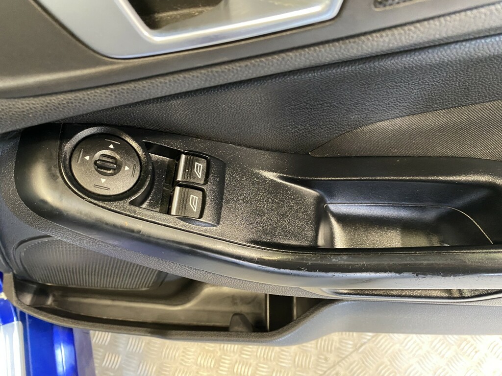 Ford Fiesta 1.0 Ecoboost Zetec  #24