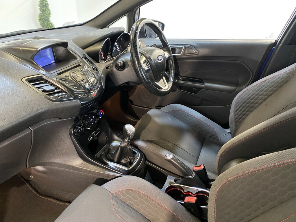 Ford Fiesta 1.0 Ecoboost Zetec  #8