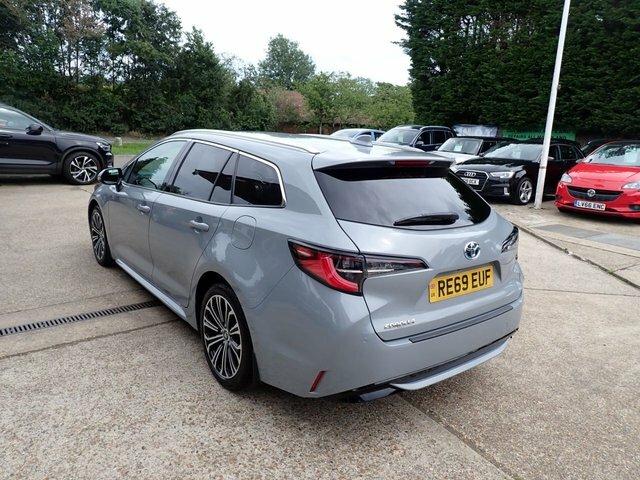 Toyota Corolla Estate Grey #5