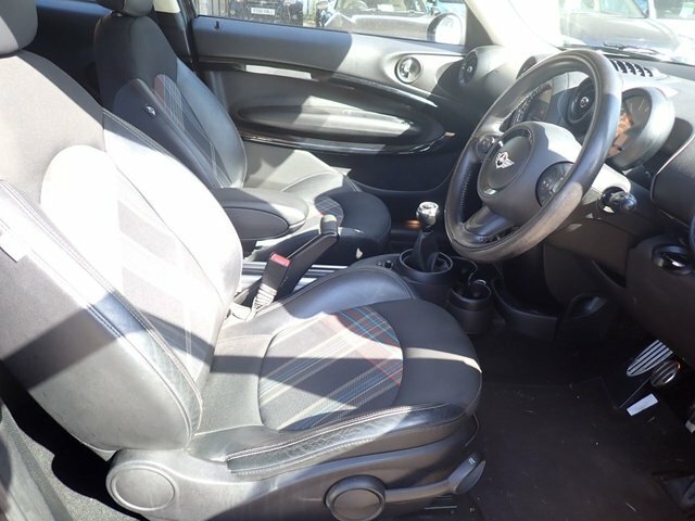 Mini Paceman Cooper S Black #9