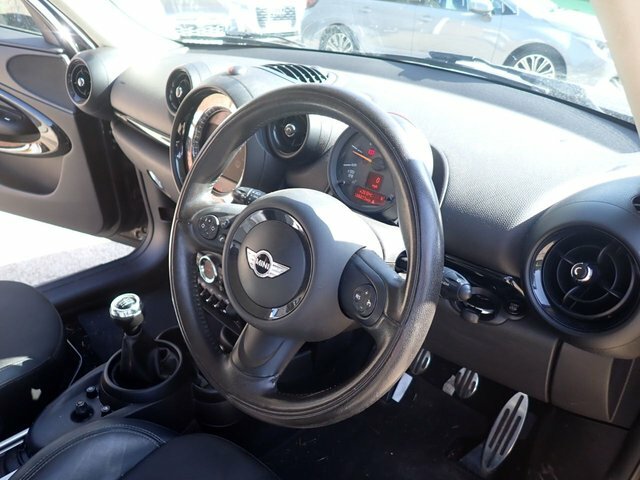 Mini Paceman Cooper S Black #13