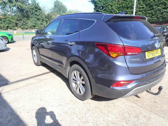 Hyundai Santa Fe Suv Blue #3