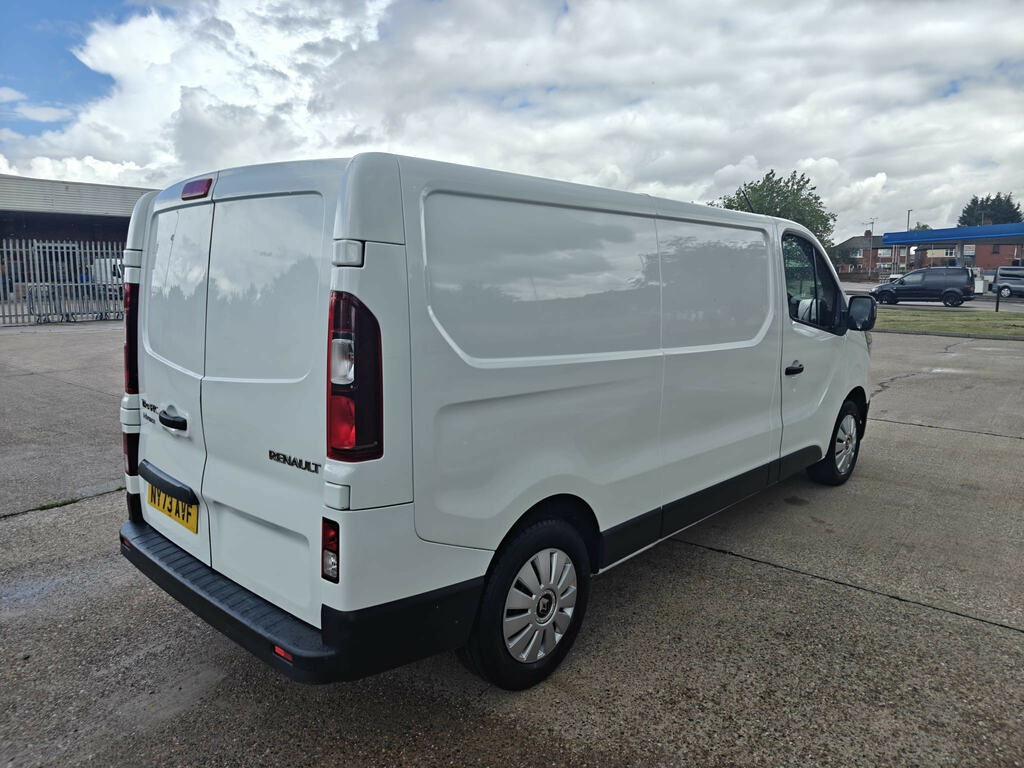 Renault Trafic 2.0 Dci Blue Ll30 Advance Panel Van Man NY73AVF White #3