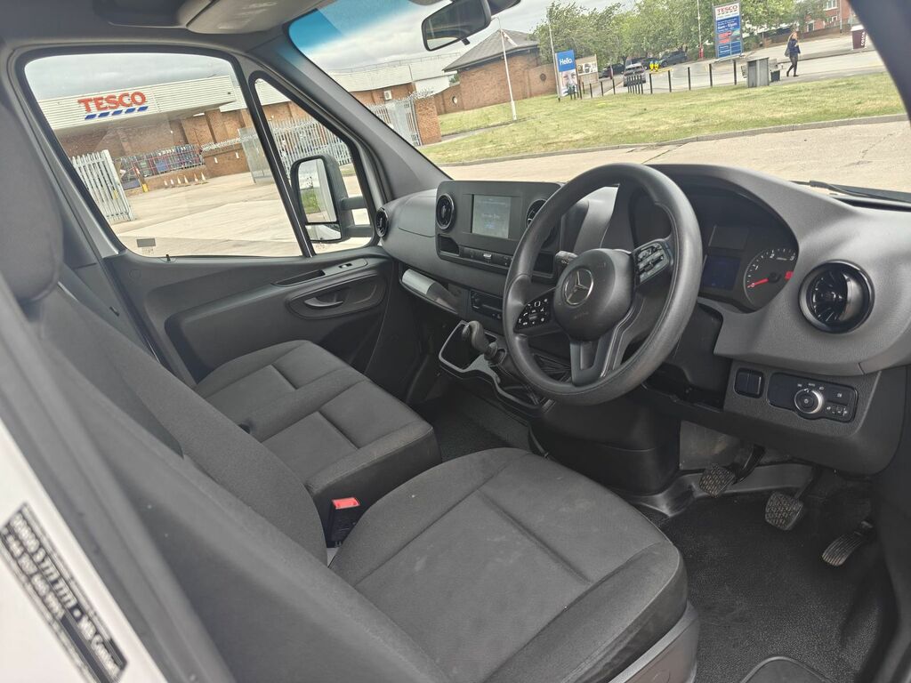 Mercedes-Benz Sprinter 2.1 316 Cdi L2dr Rwd L3 Euro 6 163 KN70EDL White #2