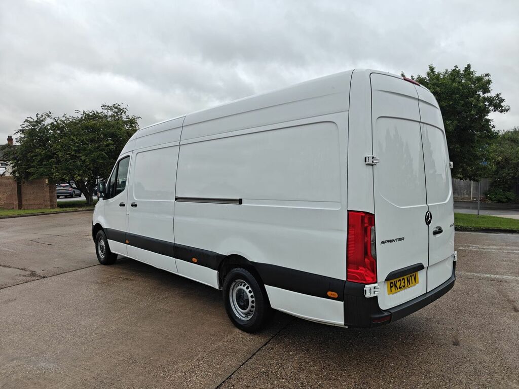 Mercedes-Benz Sprinter Sprinter 315 Progressive Cdi White #8