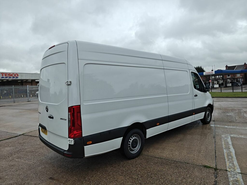 Mercedes-Benz Sprinter 2.0 315 Cdi Progressive Panel Van Manua White #3