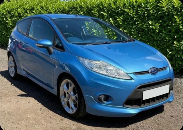 Ford Fiesta Zetec S Hatchback Blue