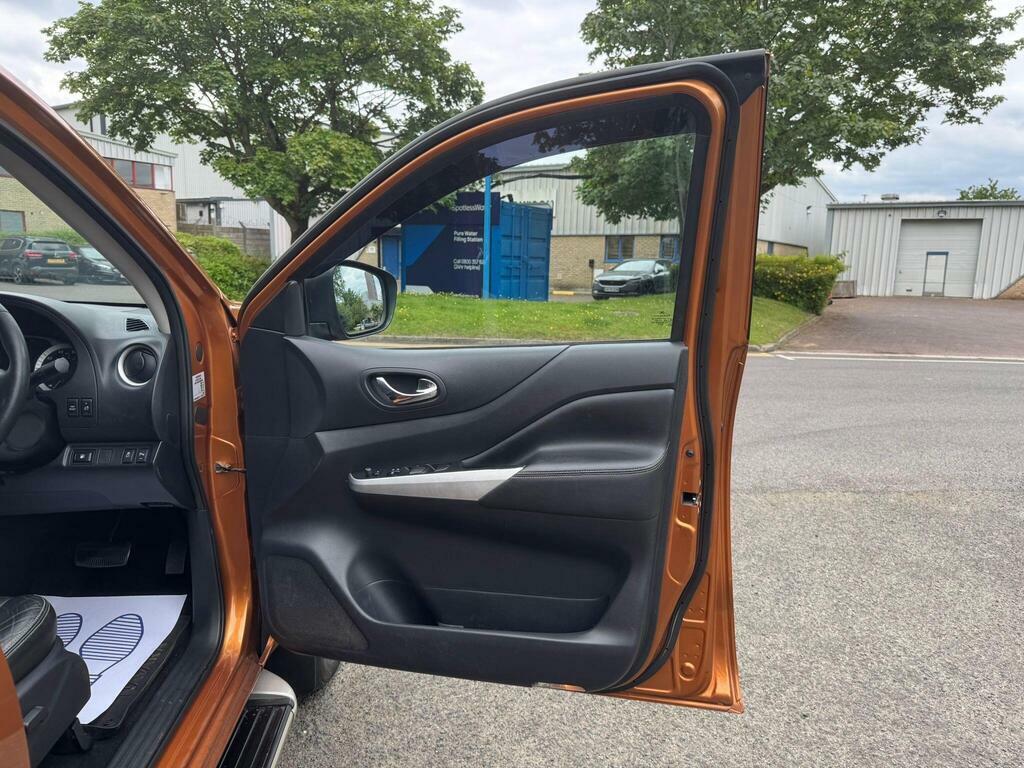 Nissan Navara 2.3 Navara Tekna Grey #34