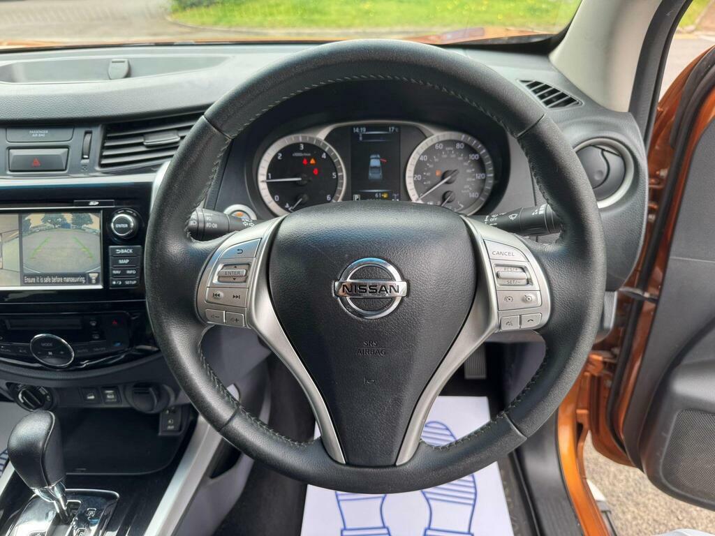 Nissan Navara 2.3 Navara Tekna Grey #21