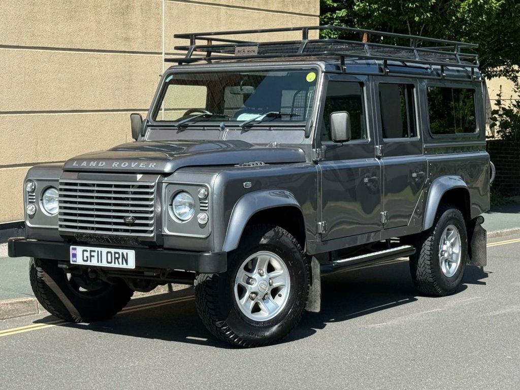 Land Rover Defender 2.4L Xs Grey