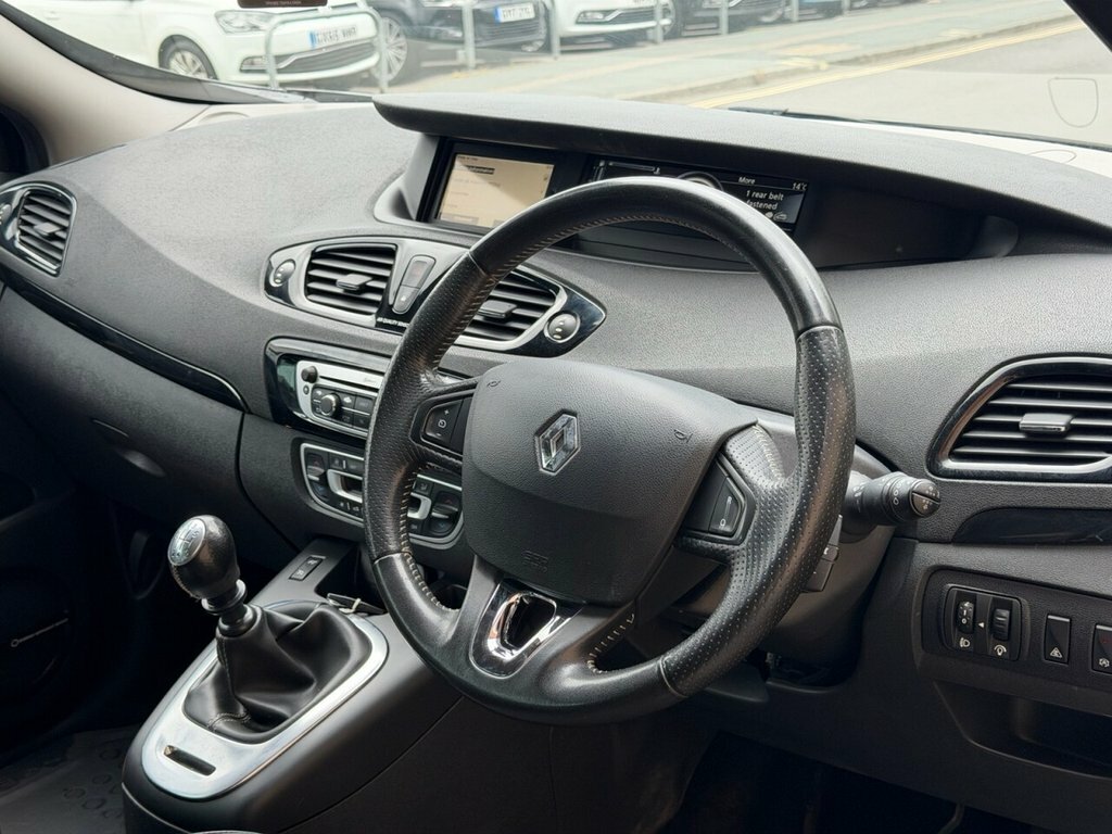 Renault Grand Scenic 1.6L Dynamique Tomtom Black #2