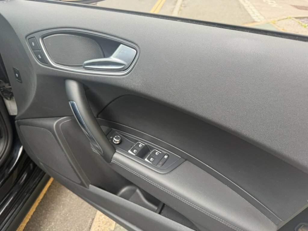 Audi A1 1.6L S Line Black #3