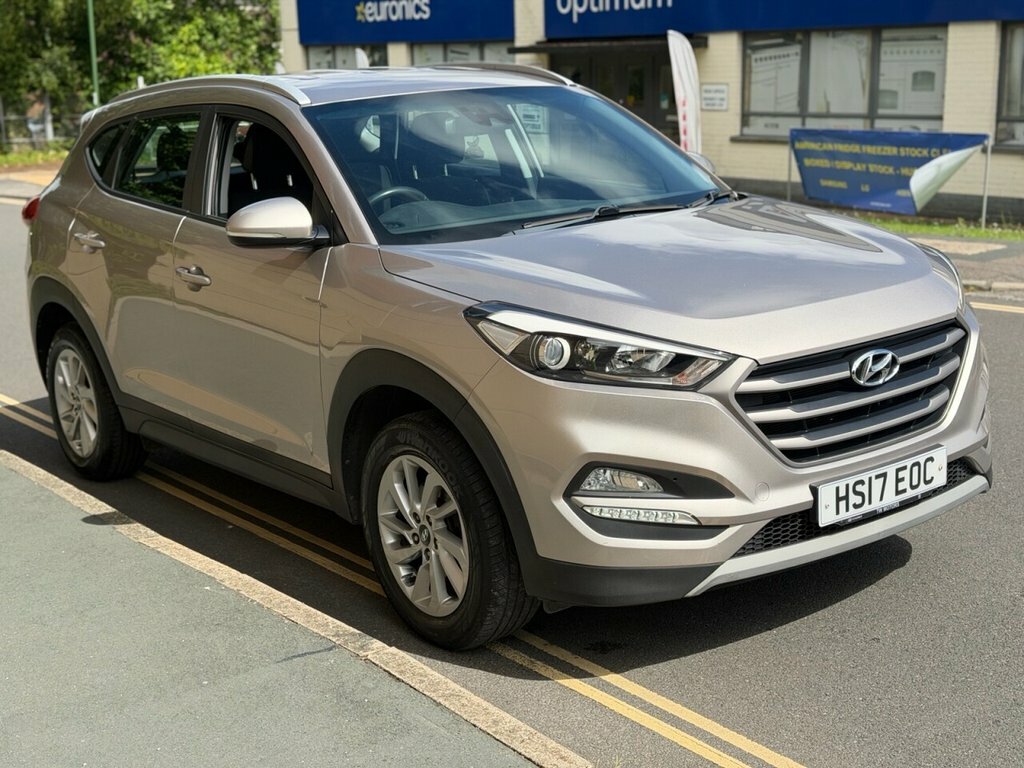 Hyundai Tucson 1.6L Se Nav White #4