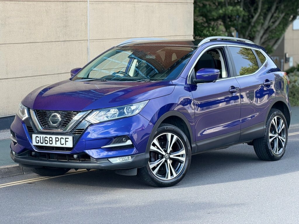 Nissan Qashqai 1.2L N-connecta Blue