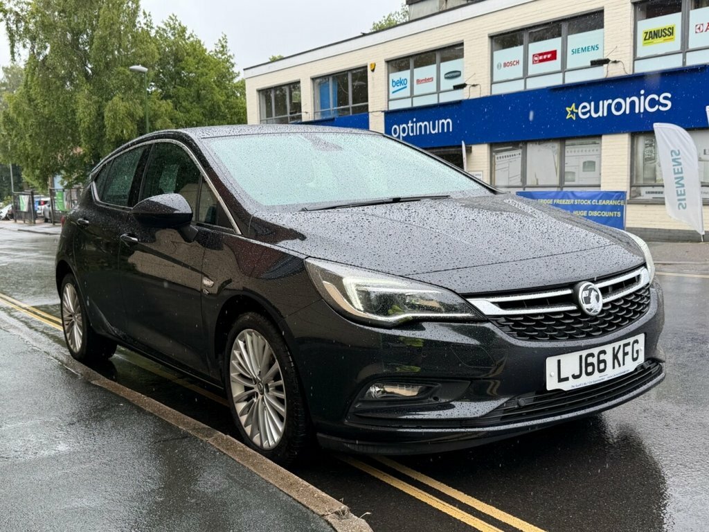 Vauxhall Astra 1.4L Elite Black #2