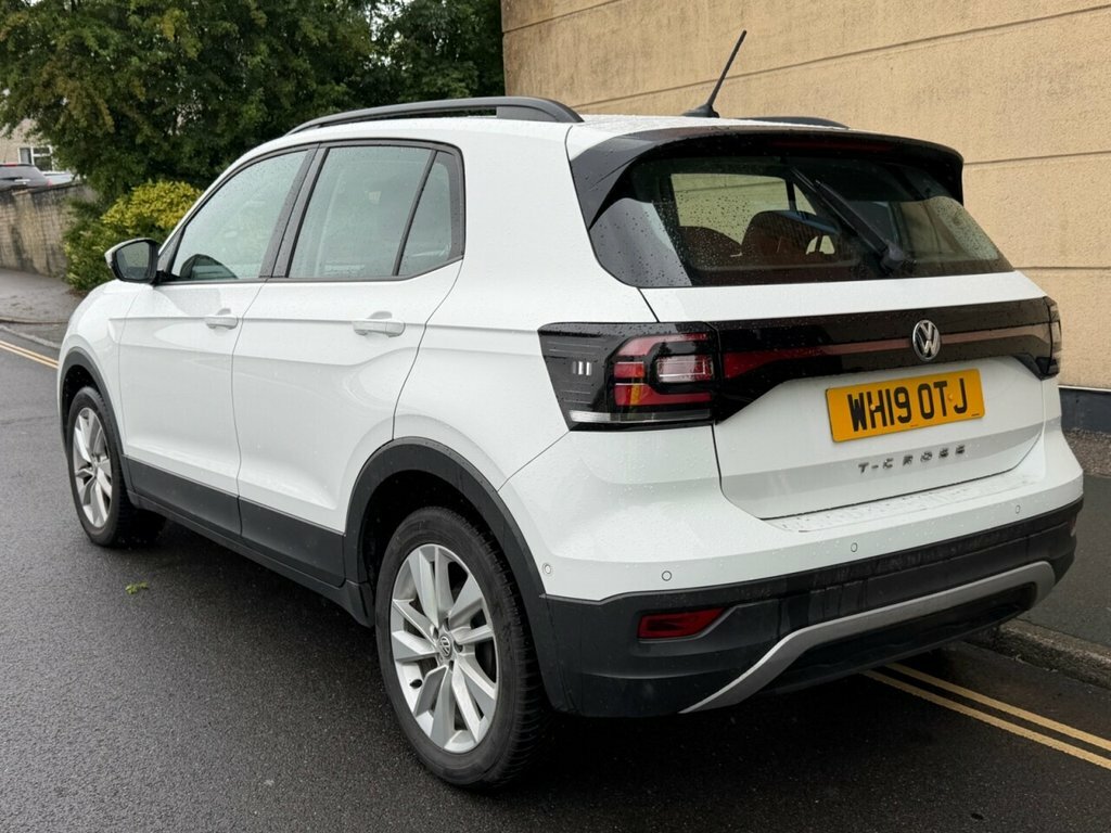 Volkswagen T-Cross 1L Se White #6