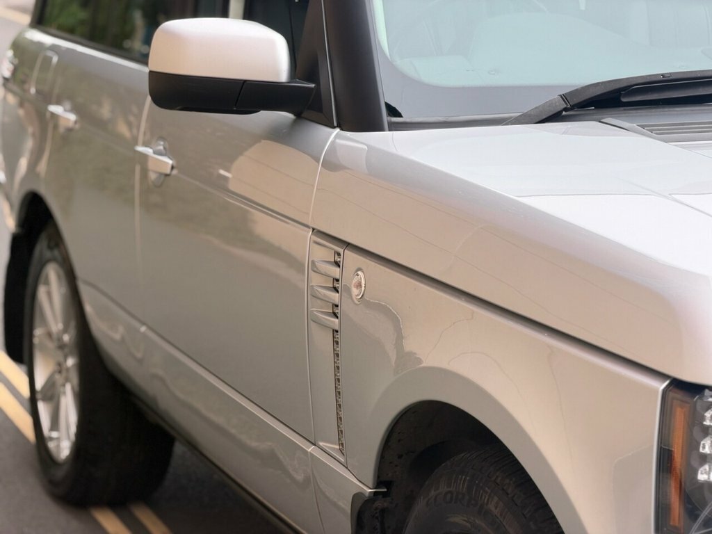 Land Rover Range Rover 3.0 Tdv6 Vogue 258 Bhp Silver #8