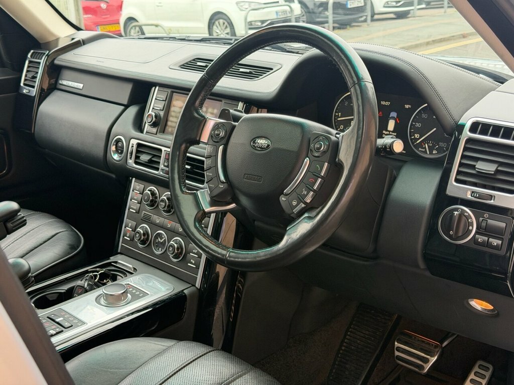 Land Rover Range Rover 3.0 Tdv6 Vogue 258 Bhp Silver #26