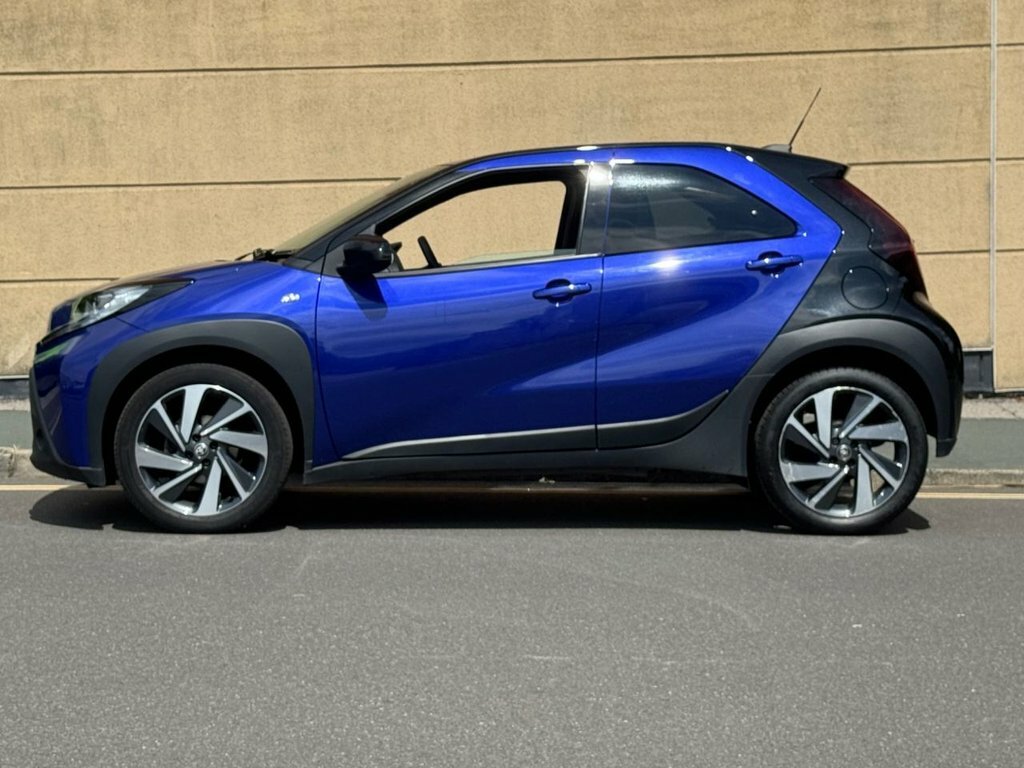 Toyota Aygo X 1L Edge Blue #3