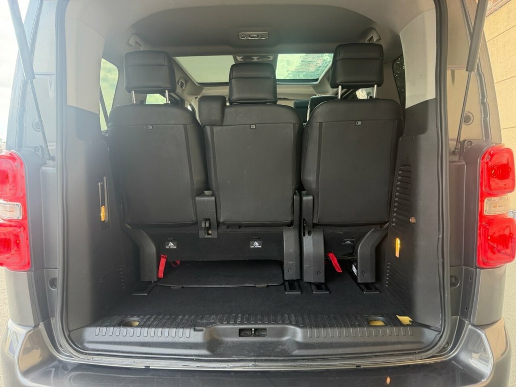 Peugeot Traveller Active Grey #10