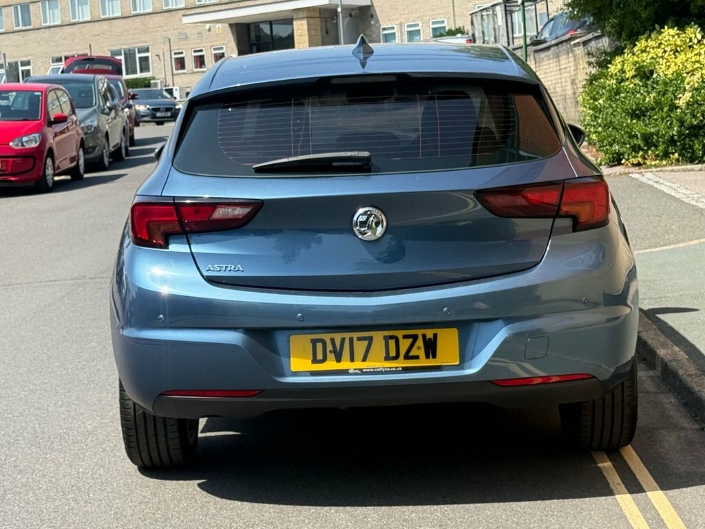 Vauxhall Astra 1.6L Elite Nav Blue #4
