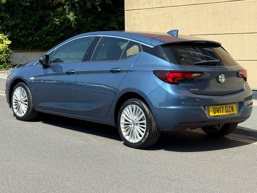 Vauxhall Astra 1.6L Elite Nav Blue #2