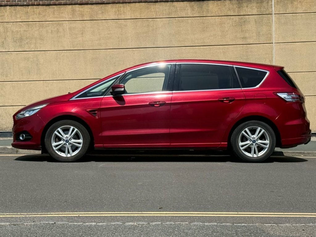 Ford S-Max 2L Titanium Red #3
