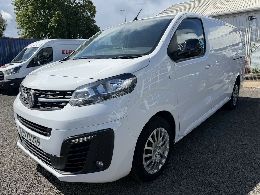 Vauxhall Vivaro Panel Van 1.5 Vivaro Pro 1.5Td 100 M6 Ss L2h1 290 DV73UVH White #2