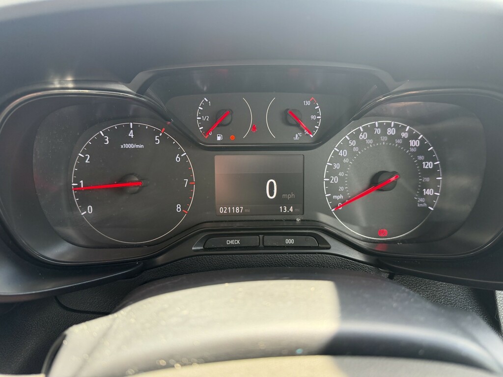 Vauxhall Combo 1.5 Turbo D 2300 Prime Panel Van 6Dr #9