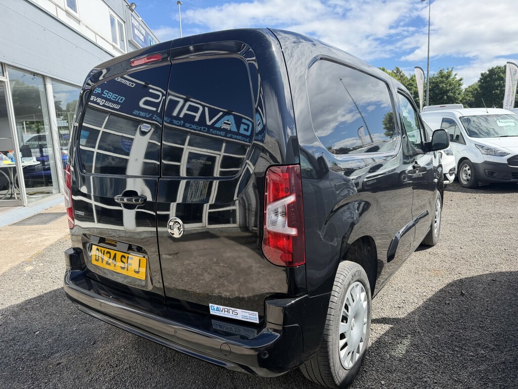 Vauxhall Combo 1.5 Combo Pro Pv L1 2300 1.5D 100 M6 Black #2