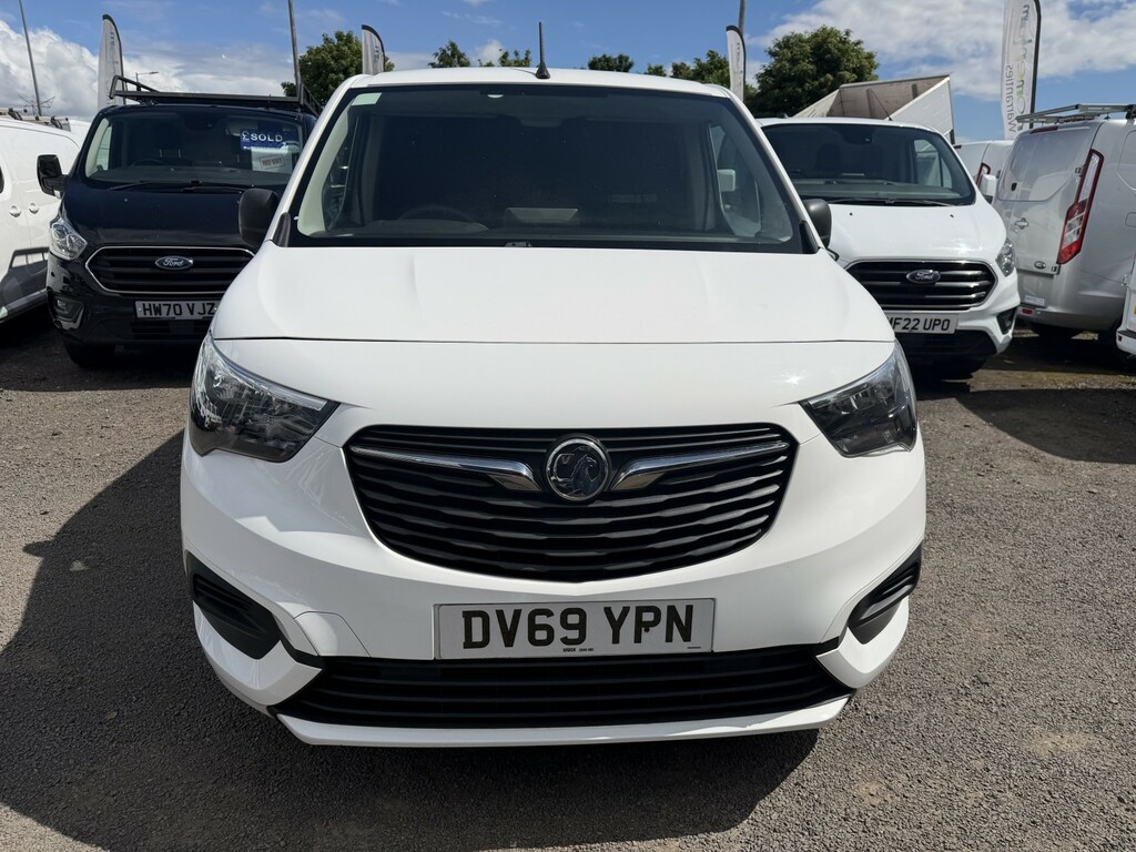 Vauxhall Combo 1.6 Turbo D 2300 Sportive White #3