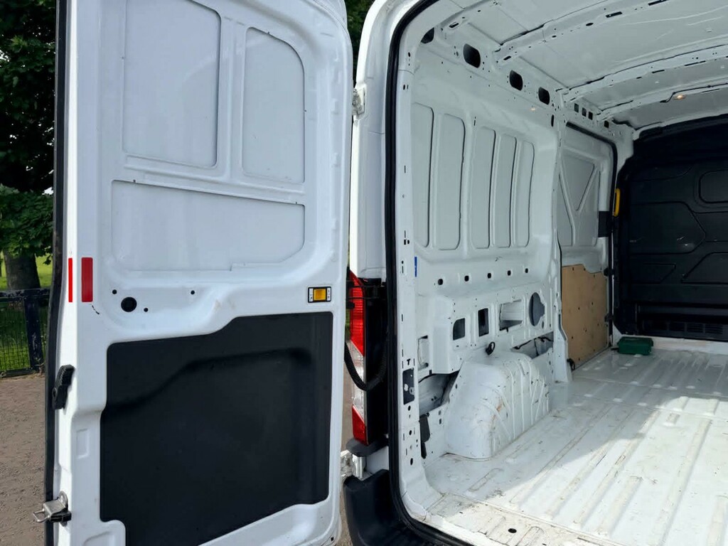 Ford Transit Custom 2.0 290 Hr Pv 104 Bhp High Roofair Conpdc White #9