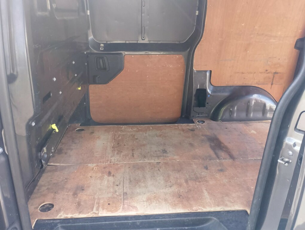 Toyota PROACE 1.6D Comfort Medium Panel Van Mwb Euro 6 Ss Grey #18