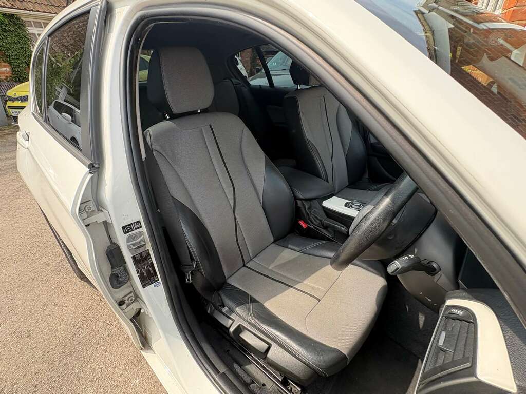 BMW 1 Series I White #3