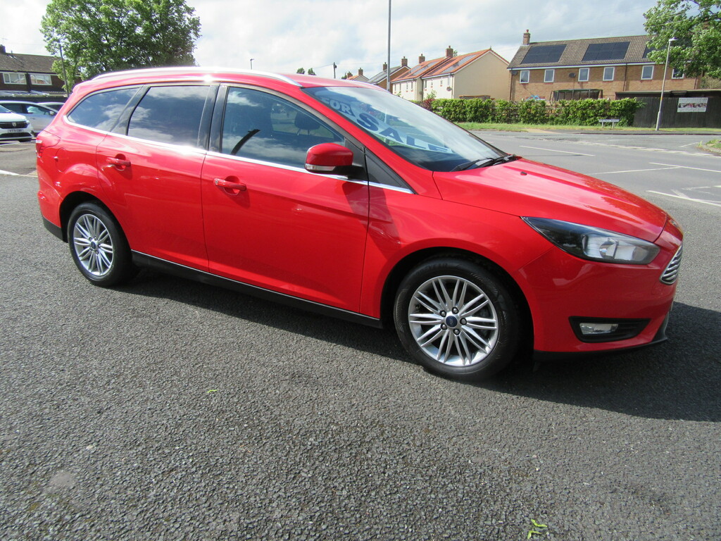 Ford Focus Zetec Edition Tdci 1.5L Zetec Edition Tdci Red #3