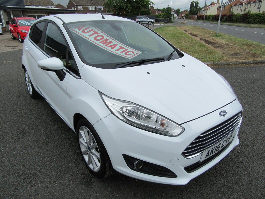 Ford Fiesta Titanium 1.6L Titanium Euro 6 White #5