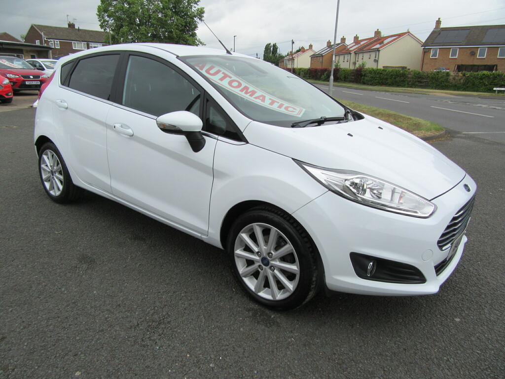 Ford Fiesta Titanium 1.6L Titanium Euro 6 White #3