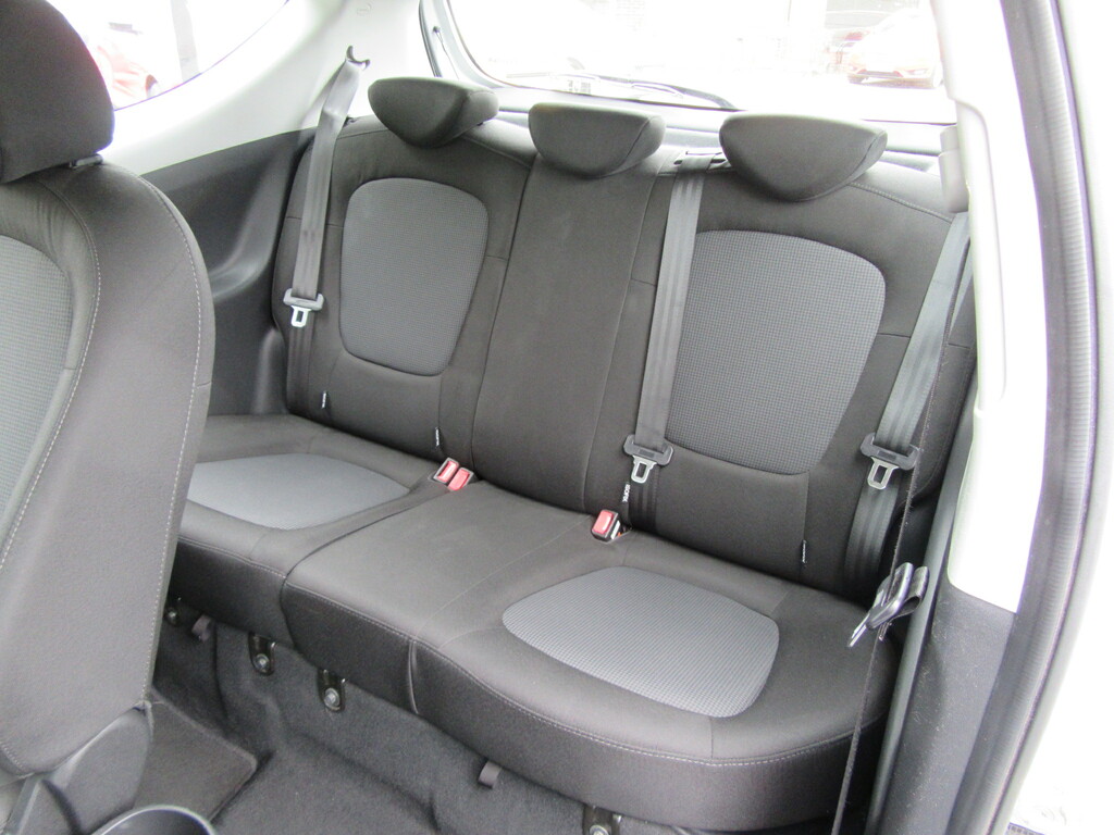 Hyundai I20 1.4 Active  #19